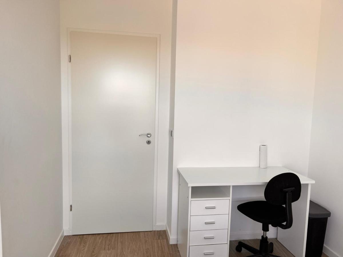 Chambre Privee Dans Un Appartement A 37 Min De Champs Elysees Sartrouville Kültér fotó